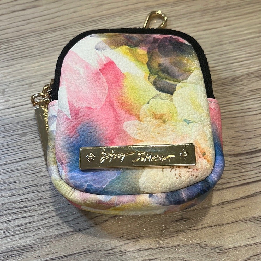 Betsy Johnson Pouch bag charm
